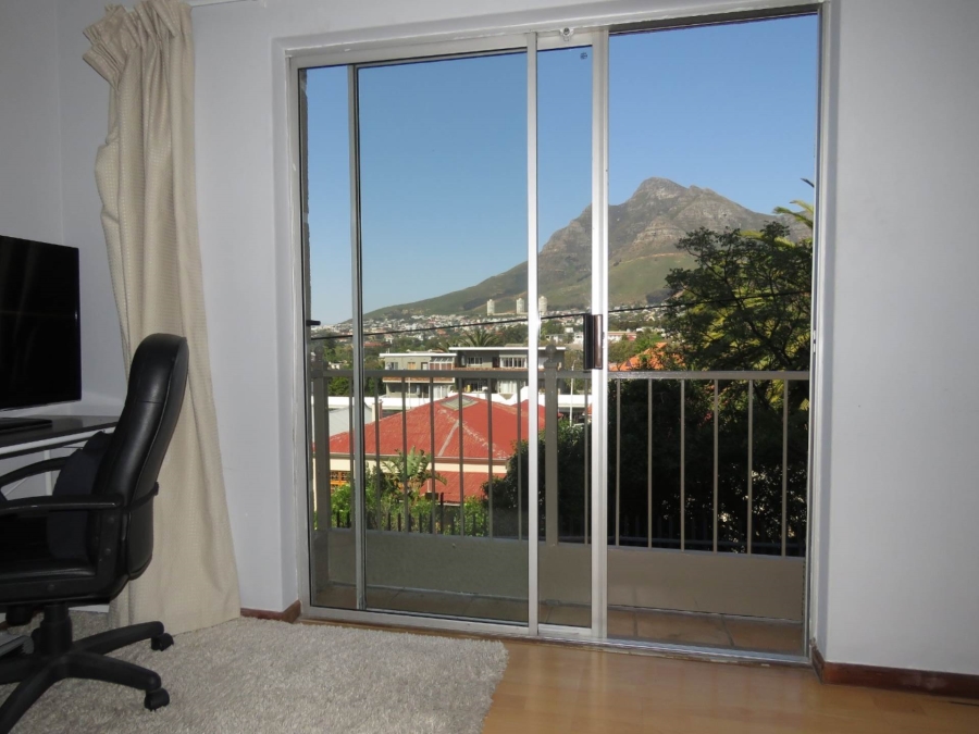 2 Bedroom Property for Sale in Gardens Western Cape